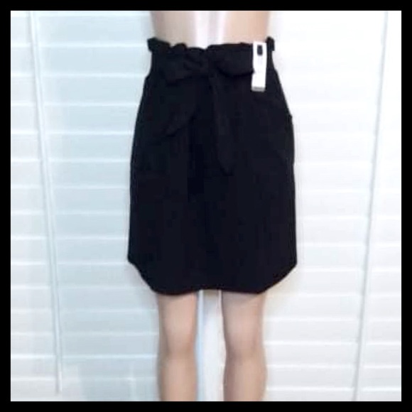 Mondetta High Waisted Cargo Skirt Black - Picture 8 of 13